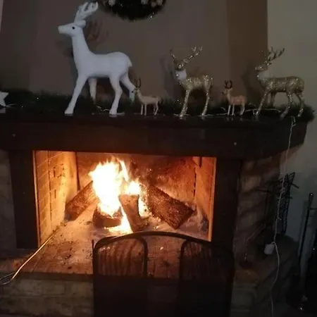 Lena Megalopoli דירה *