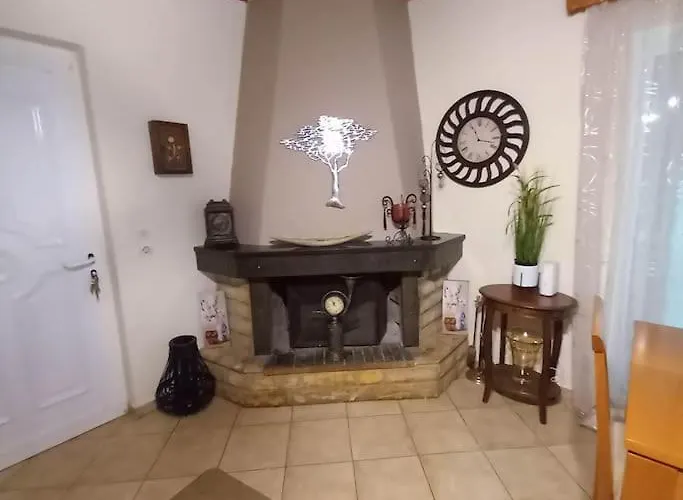 Lena Megalopoli * Mallotá